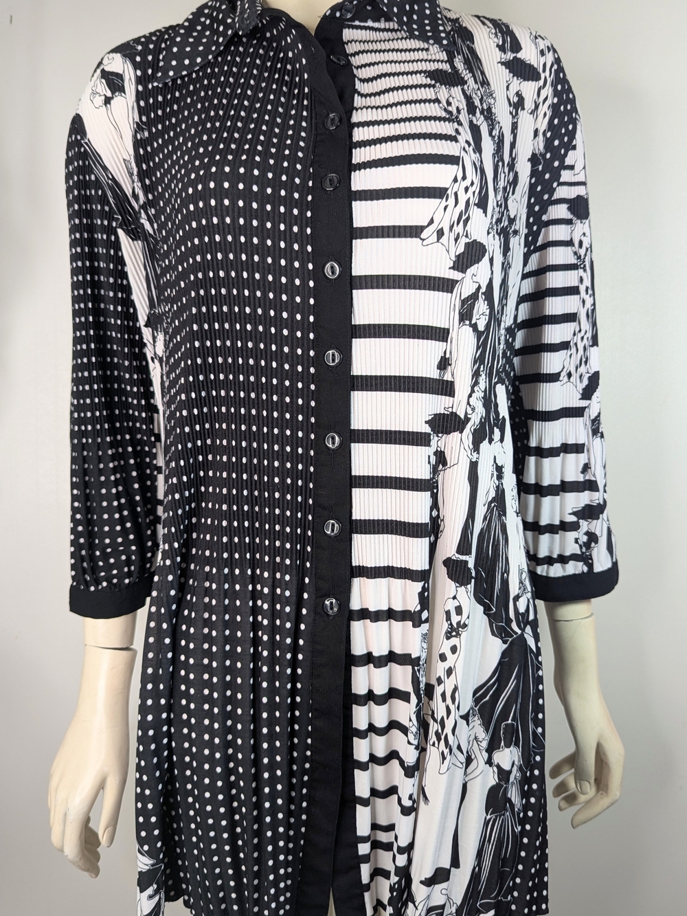 Saint Gil Paris Women's XL Top Shirt  Black White  Stretch Fashion Design Polka